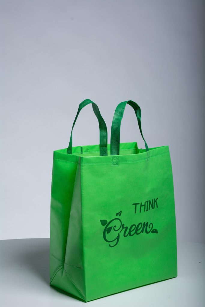 green clothshopping bag